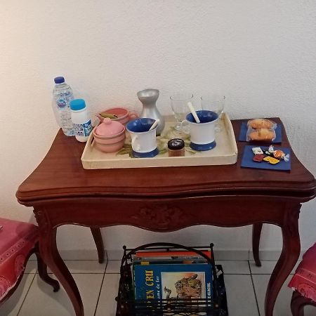 Au Calme Bed and Breakfast Βερνέιγ-συρ-Αβρ Εξωτερικό φωτογραφία