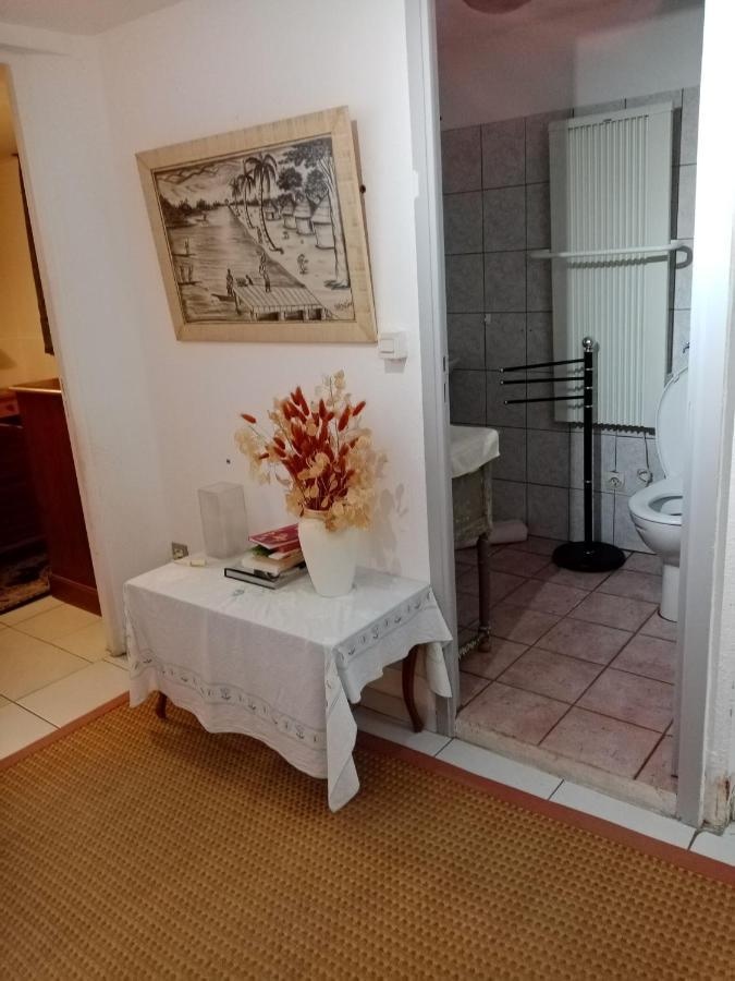 Au Calme Bed and Breakfast Βερνέιγ-συρ-Αβρ Εξωτερικό φωτογραφία